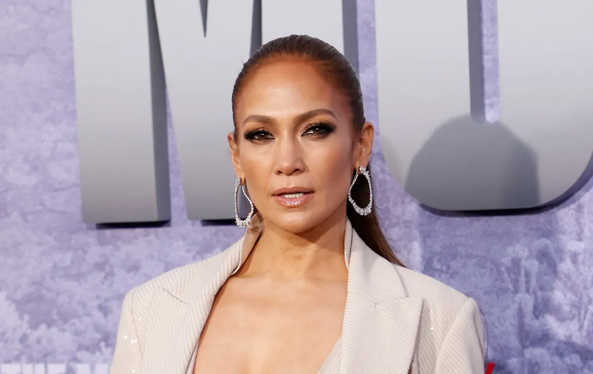 حفل إطلاق فيلم الأم في مسرح ويستوود ريجينسي فيلاج ،لوس انجلوس 2023 ،جنيفرلوبيز،Jennifer Lopez،(مصدر الصورة :Michael Tran / AFP)