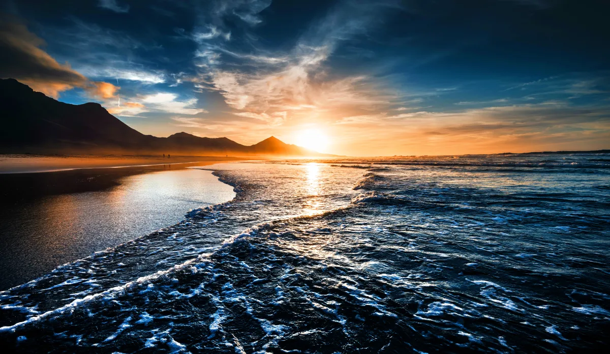 صورة  تعبيرية للبحر -الصورة منDon Pablo/ shutterstock