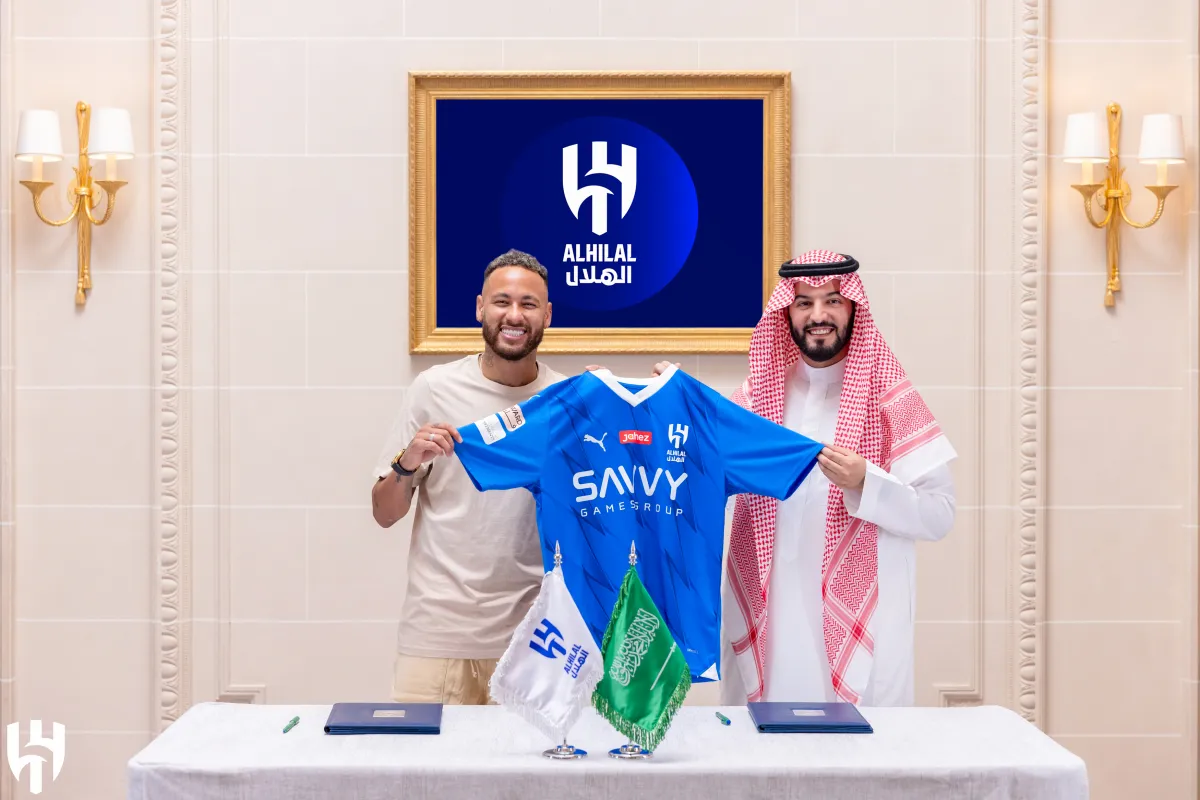 البرازيلي نيمار يتعاقد مع الهلال- الصورة من حساب نادي الهلال على منصة إكس "تويتر سابقا"