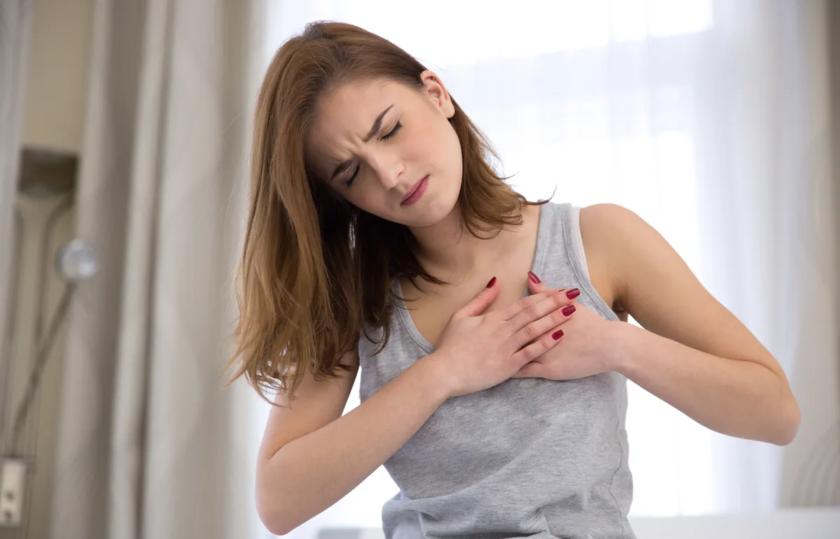 ماذا يحدث للقلب عند البكاء قبل النوم؟..طبيب يجيب (المصدر: Shutterstock)