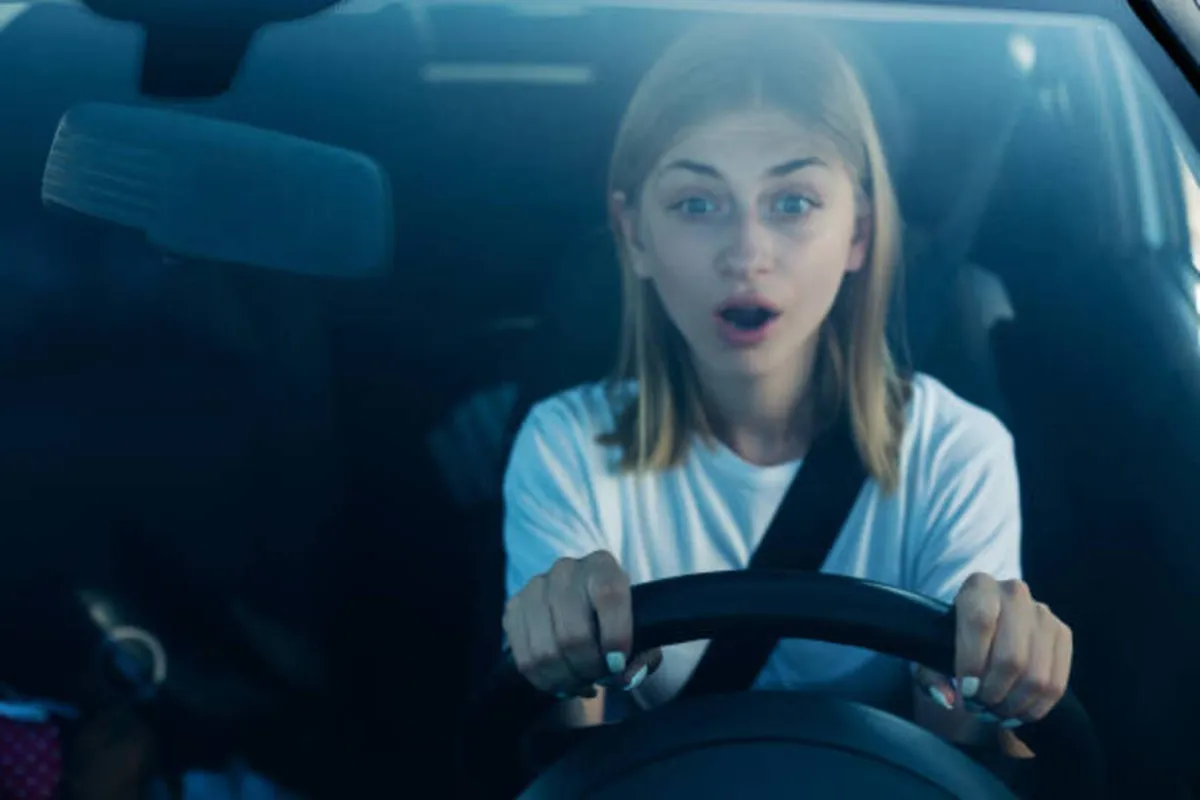 كيف توقف السيارة حال عدم استجابة الفرامل؟