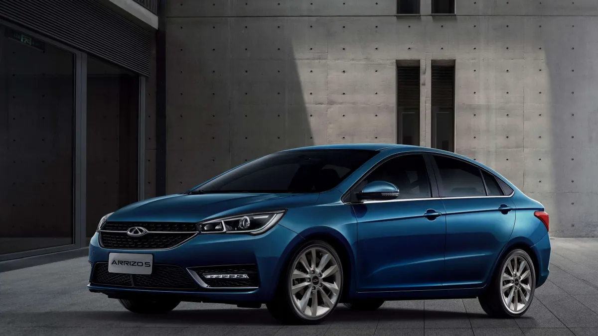 شيري اريزو 5 موديل 2023