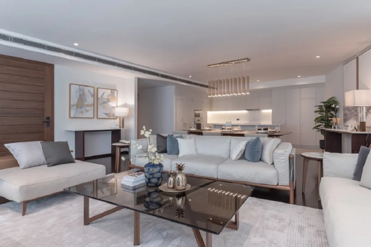 الزجاج يشي بالخفة والعصرنة