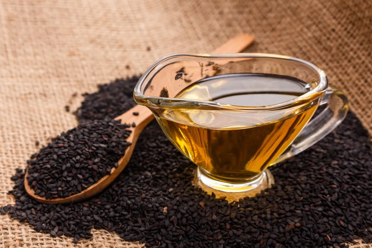 صورة لزيت حبة البركة