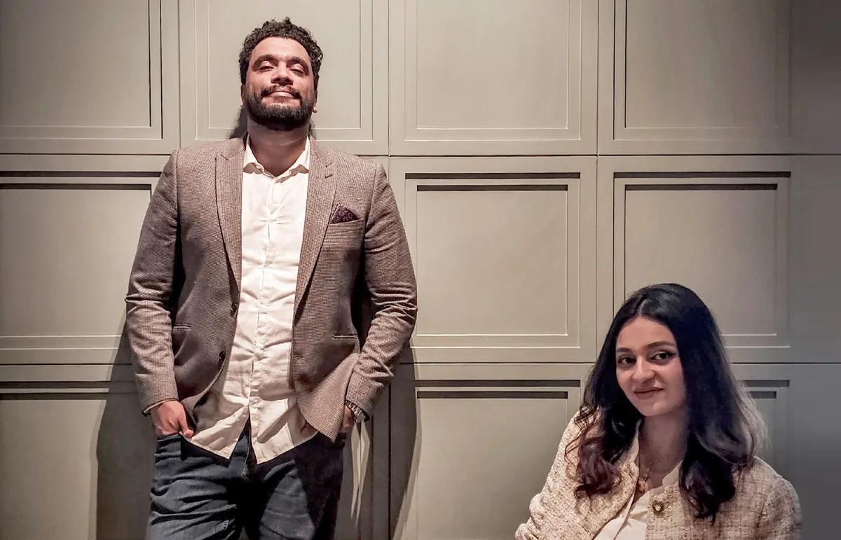 المصممان أحمد المرشدي وسالي نجم: الذكاء الاصطناعي في التصميم بحاجة إلى إبداع بشري