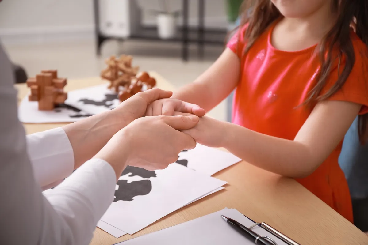 صورة تعبيرية للتواصل الإيجابي