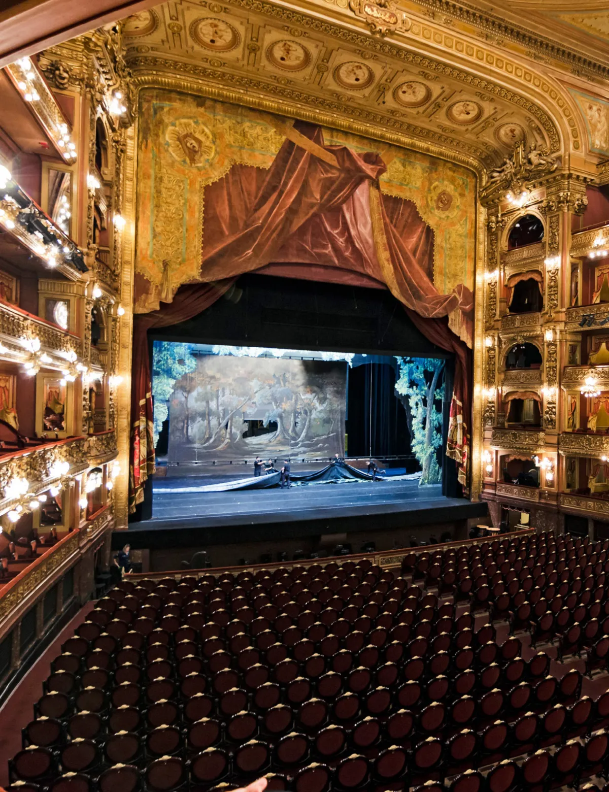 «تياترو كولون»