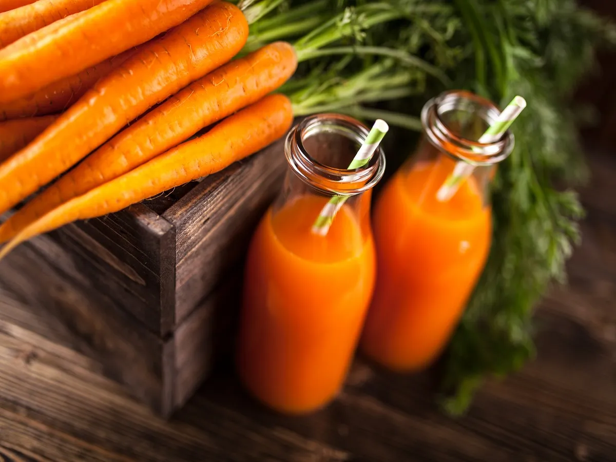 صورة لعصير الجزر الطبيعي