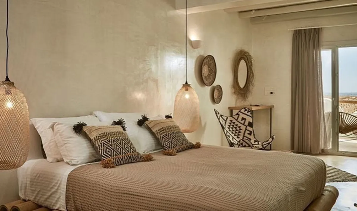 غرفة نوم بصناعة مغربية متوفرة عبر Inside Home Morocco