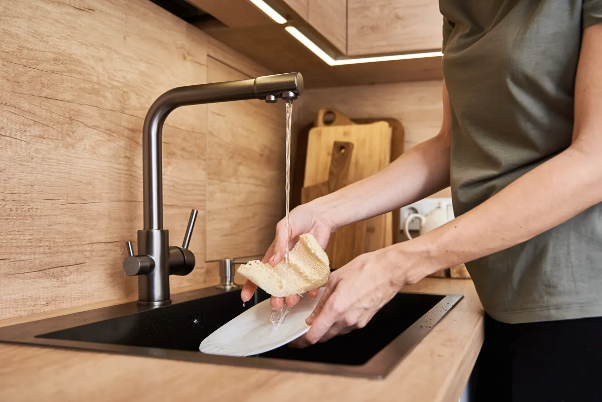 وصفات منزلية لتنظيف الإسفنجة