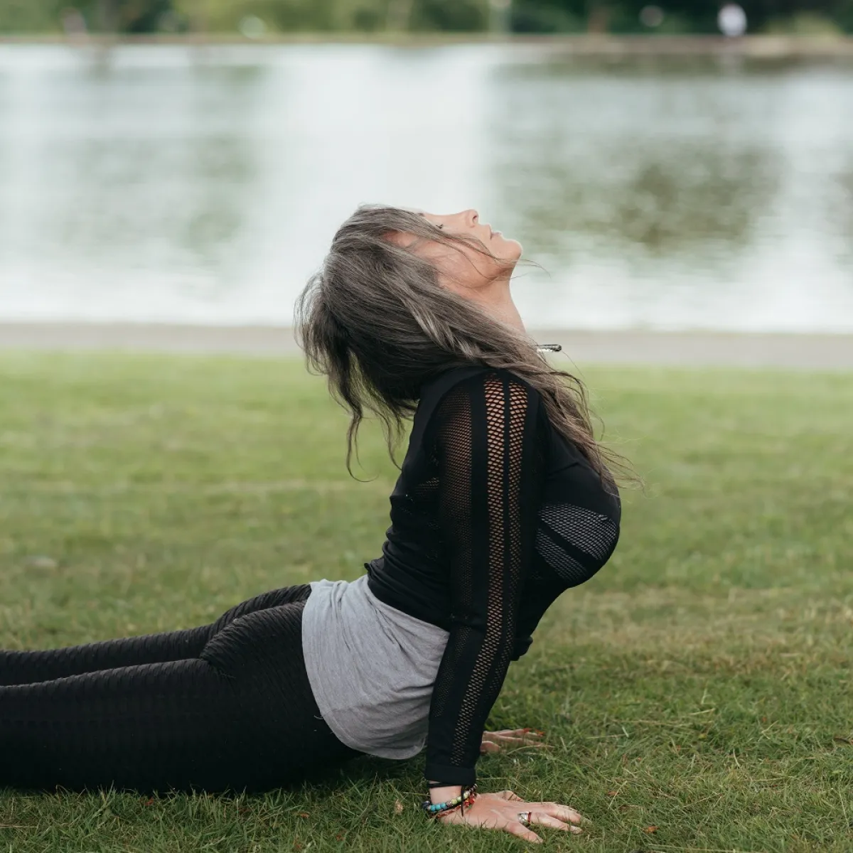 تمارين لشد الصدر (الصورة من pexels)