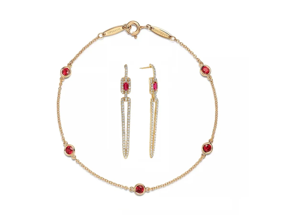 مجوهرات مرصعة بحجر الروبي مناسبة للعروس في شهر العسل