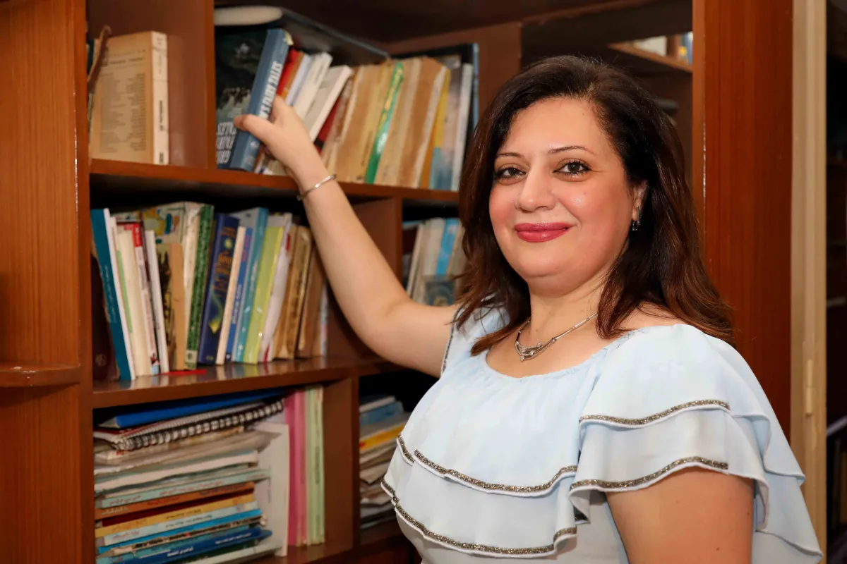 الشاعرة دورين نصر 