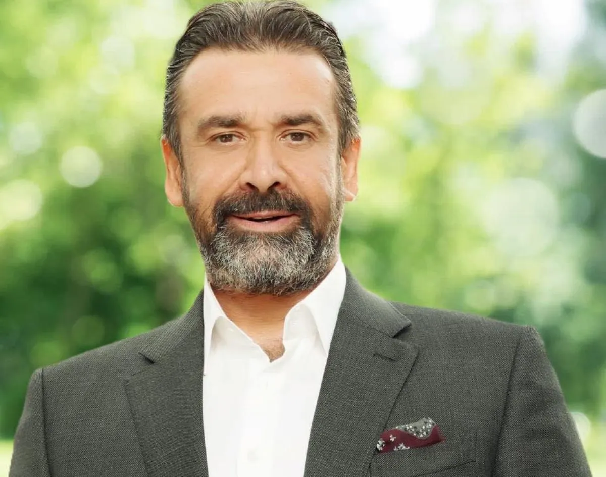 كريم عبد العزيز - الصورة من صفحته على فيسبوك 