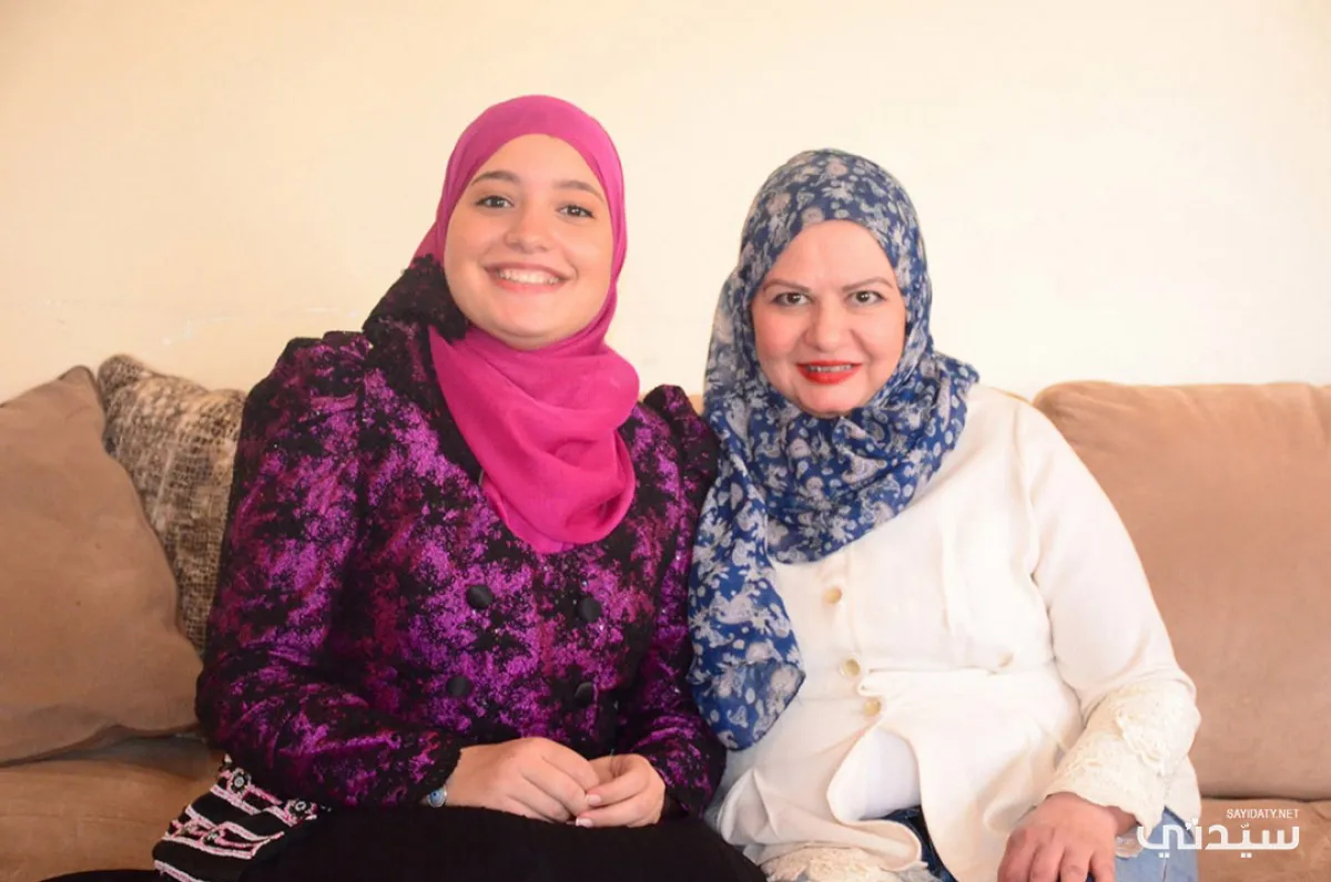 مريهان وابنتها جومانا-الصورة خاصة بـ"سيدتي" - تصوير محمد العربي