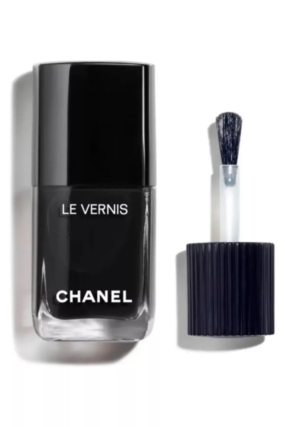 مناكير أسود