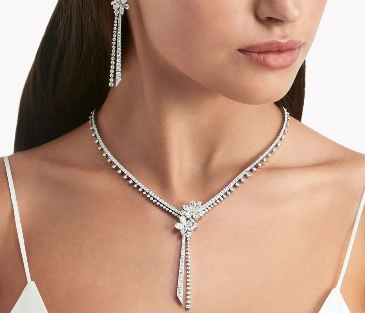 عقد Carissa من غراف Graff