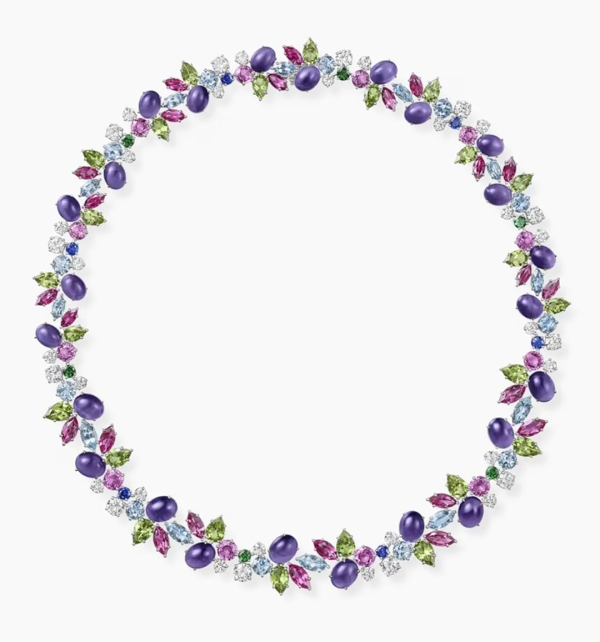 قلادة Amethyst and Diamond من هاري وينستون Harry Winston 