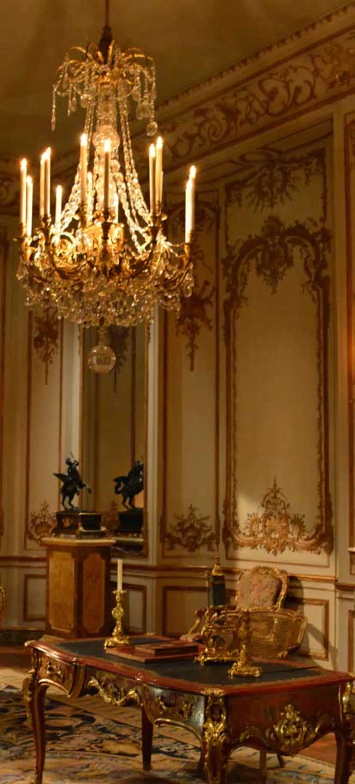 أعمال جيوكوندو توريني في قصر فلورنسا بيتي بإيطاليا- الصورة من أرشيف وموقع دار توريني