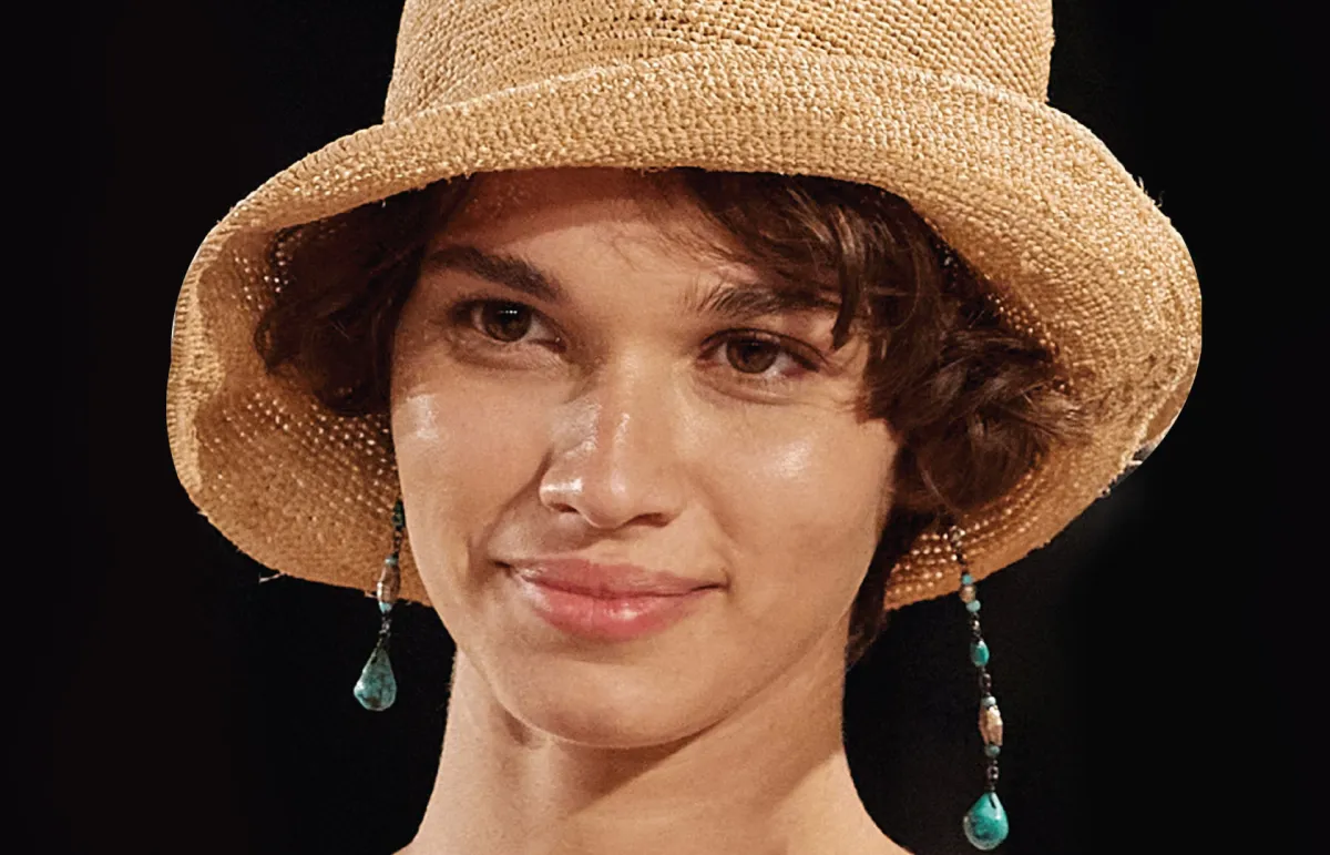 دليلك إلى تثبيت المكياج في الصيف Melt-Proof Makeup