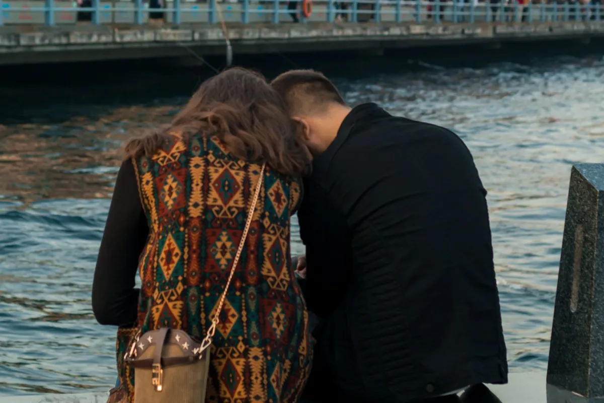 تأثير الكلمة الجميلة على الخطيب