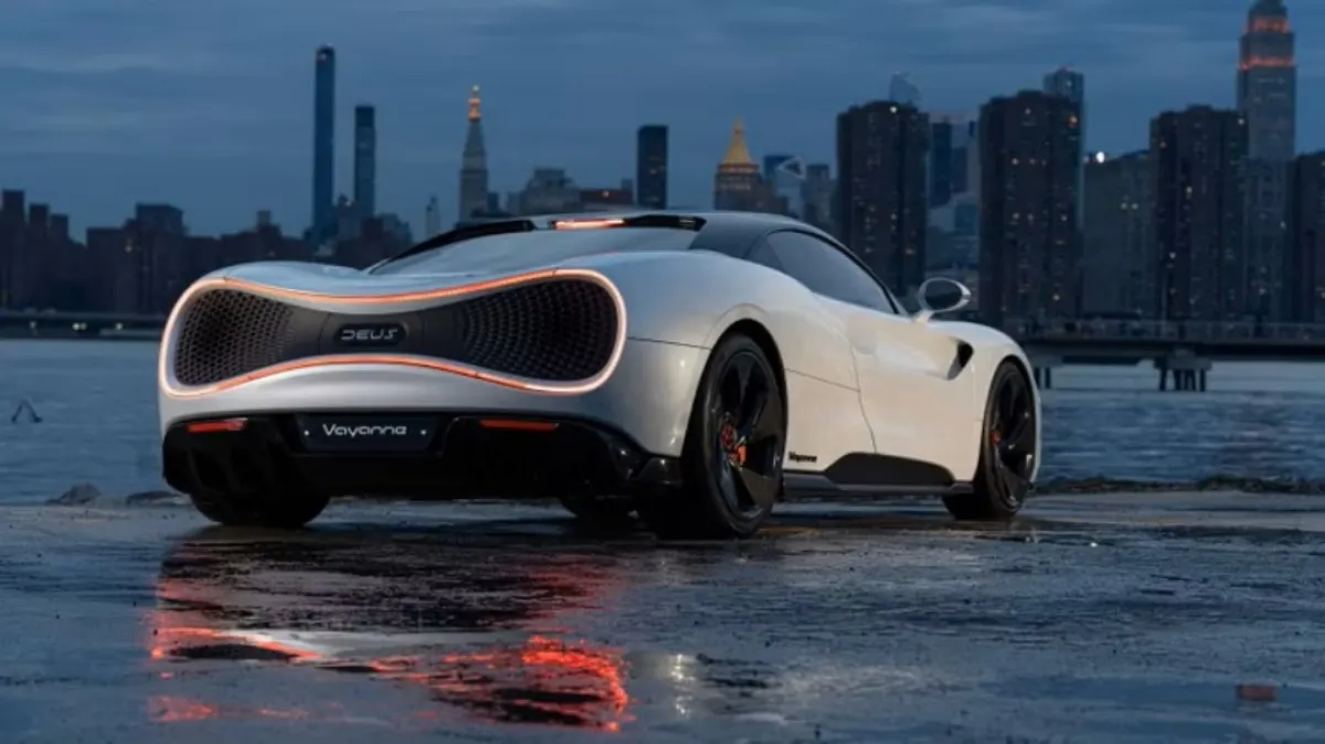 أسرع السيارات الكهربائية في العالم 2023