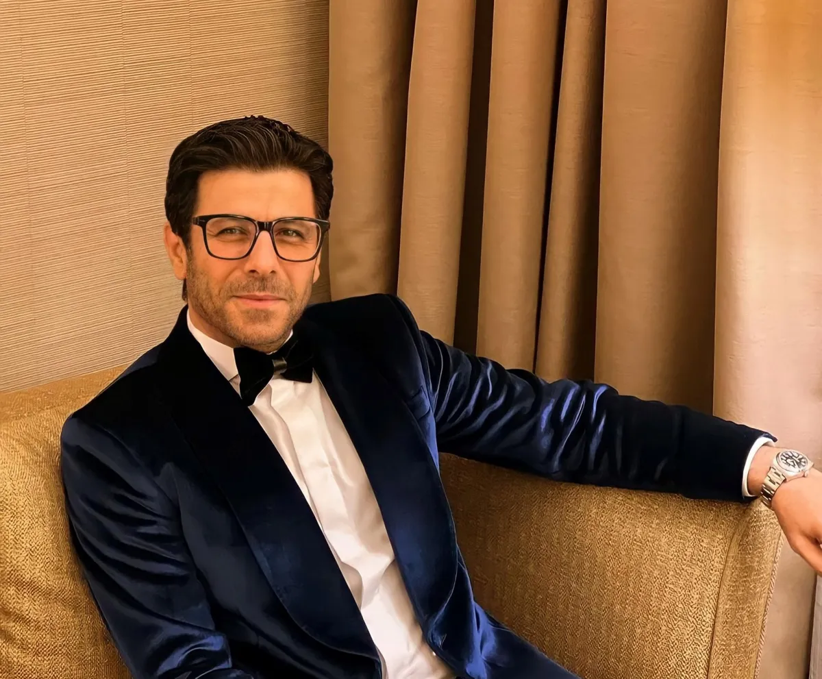 إياد نصار -الصورة من صفحته الرسمية على الفيس بوك