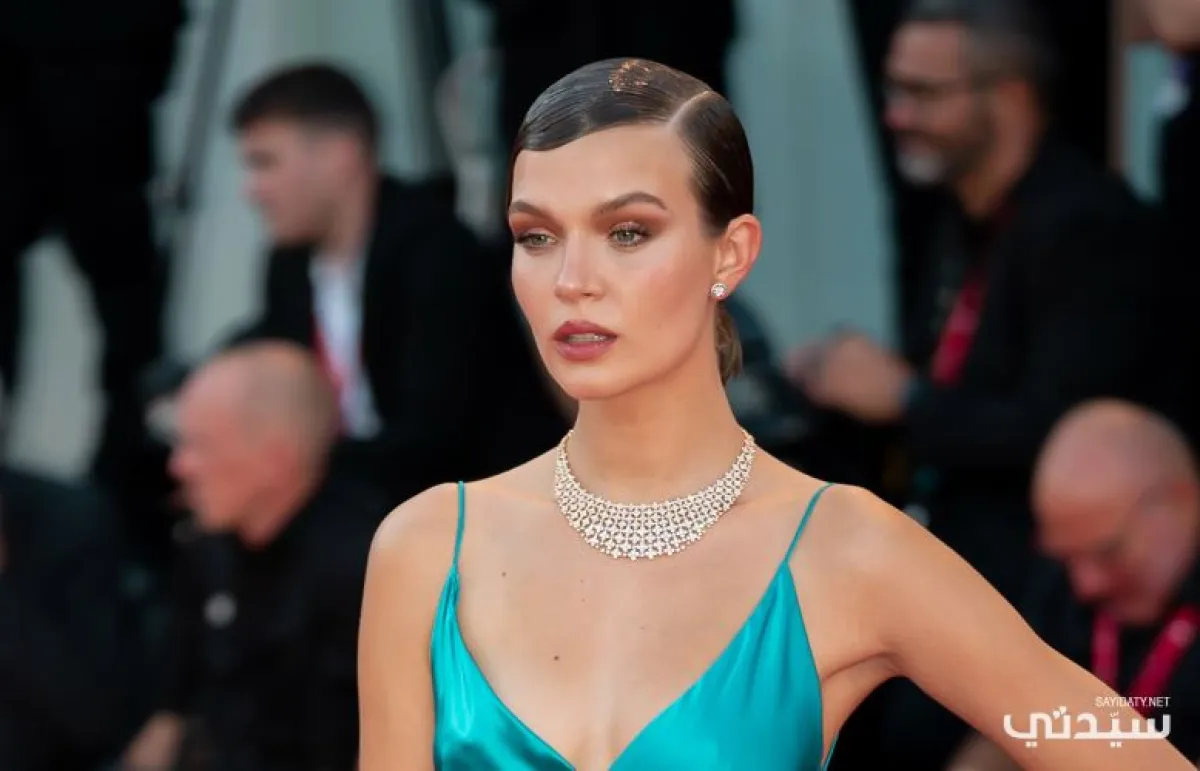 مكياج جوزفين سكرايفير  