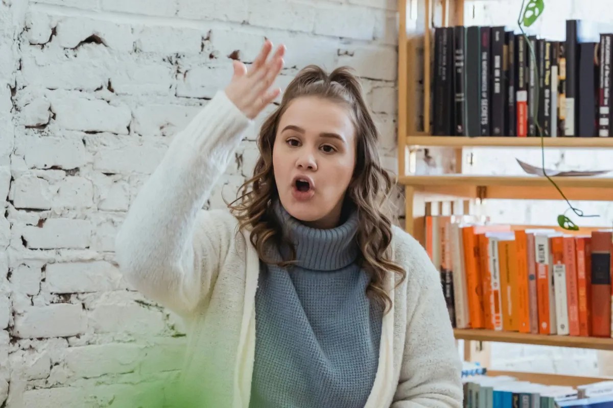 علامات تشير إلى أنكِ تتنمرين بزوجك