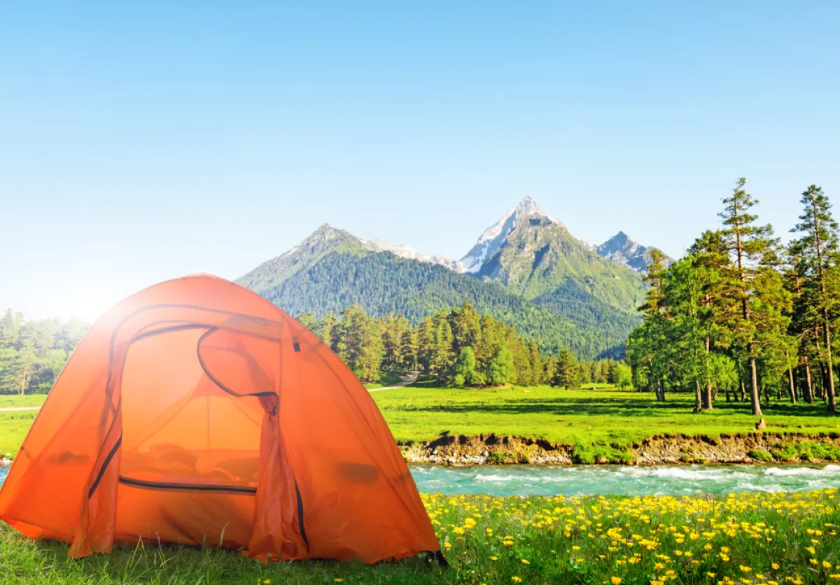 الصيف هو الموسم الأنسب لرحلة التخييم  