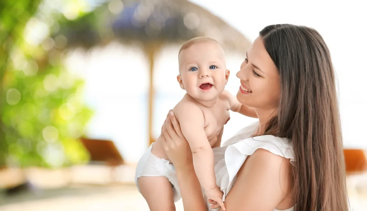 صورة لأم ورضيعها