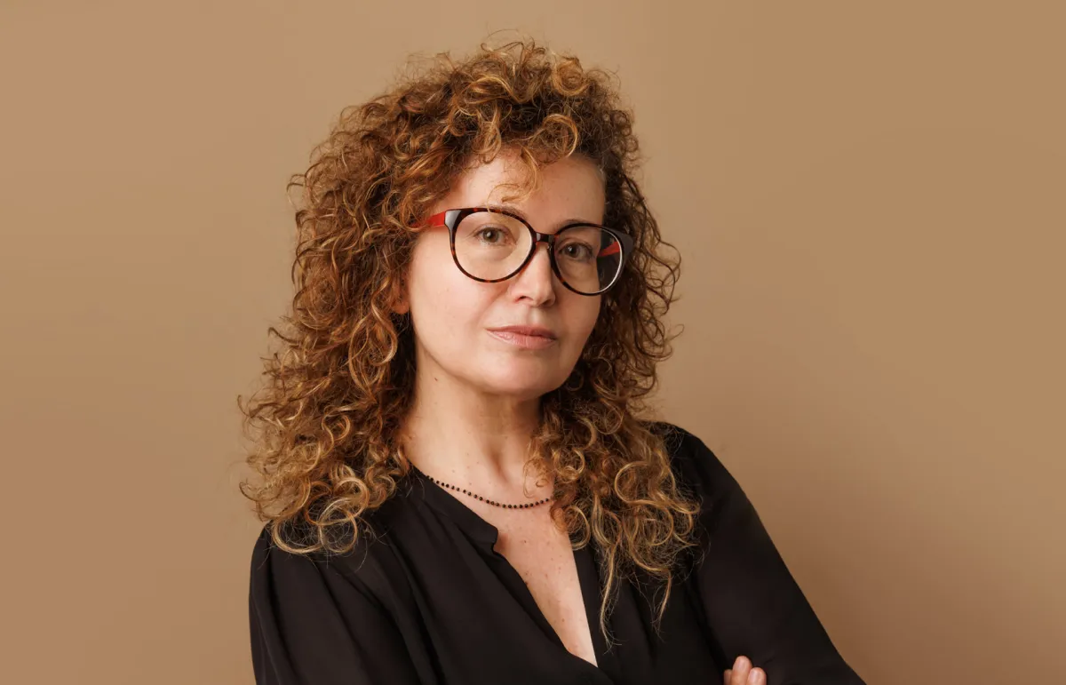 المصممة جيمي معلوف Gemy Maalouf: المرأة الحالمة دون خوف تحفزني على الإبتكار 