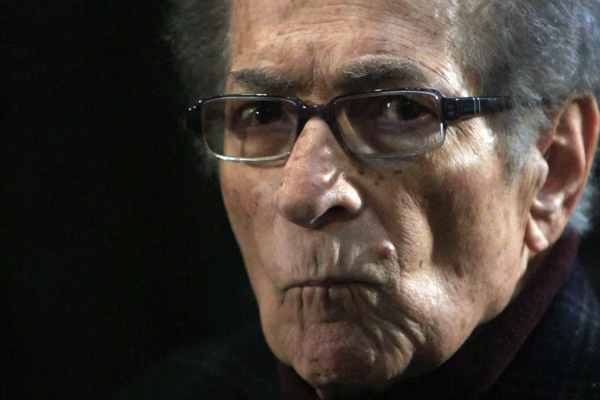 الكاتب المصري أنيس منصور