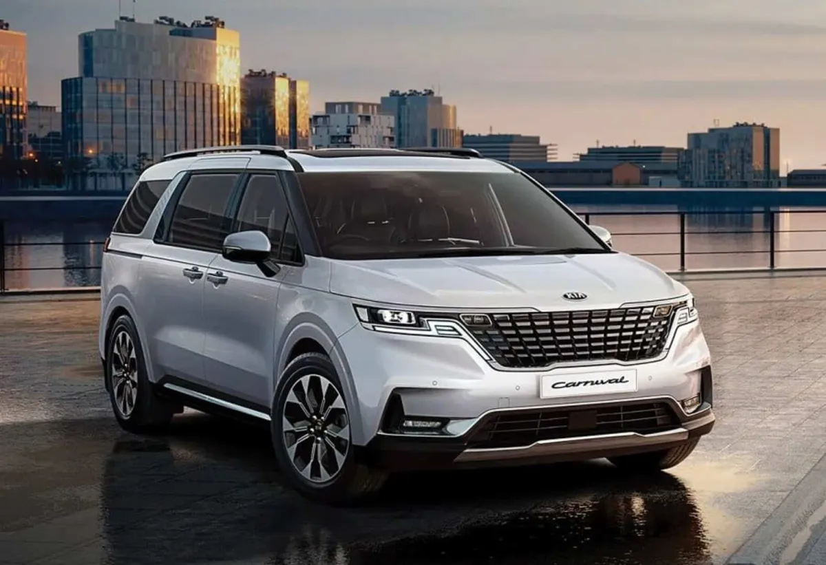 افضل سيارات عائلية بـ 7 مقاعد موديل 2024