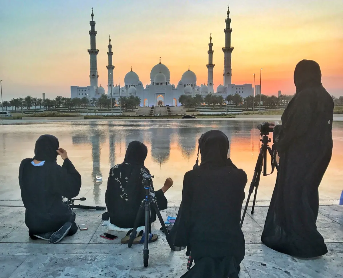 يوم المرأة الإماراتية