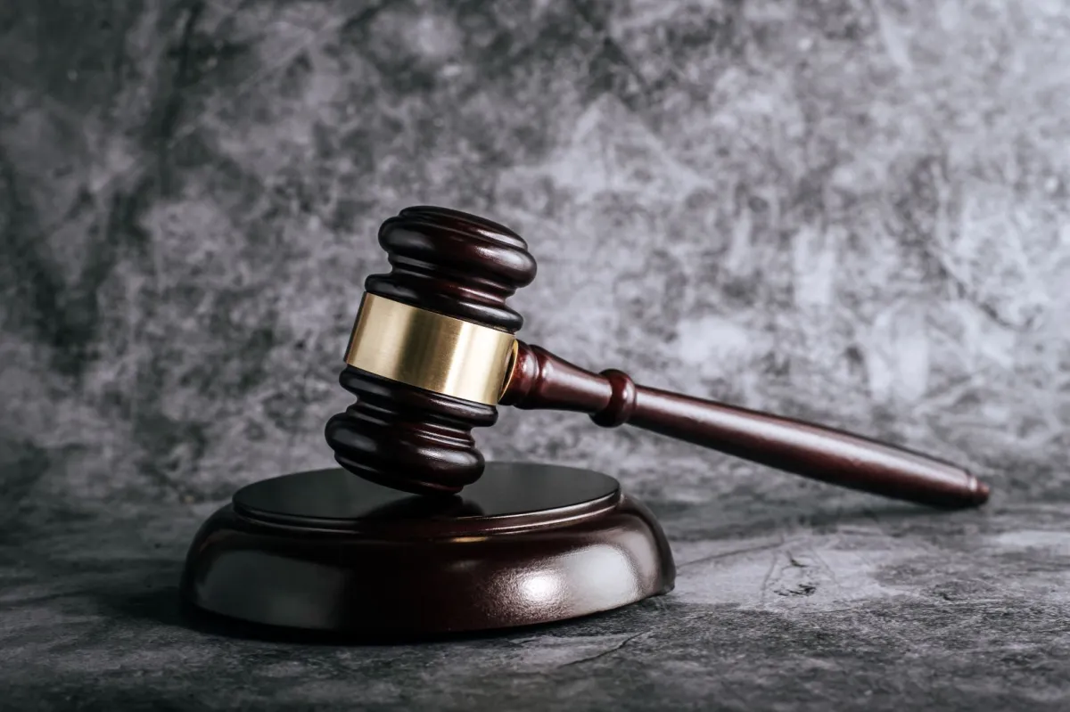 يوم القانون