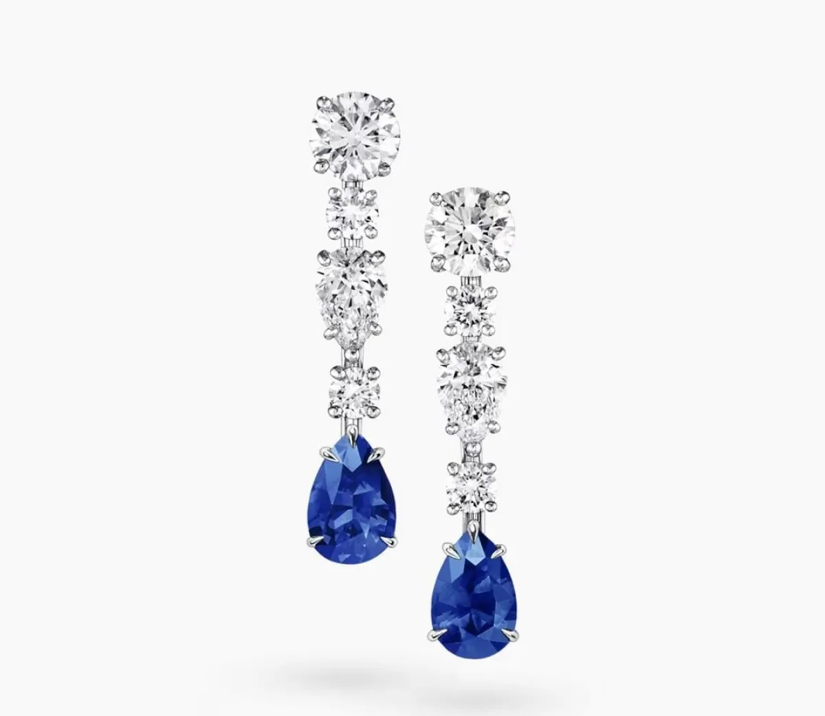 أقراط Diamond and Sapphire Drop من هاري وينستون Harry Winston 