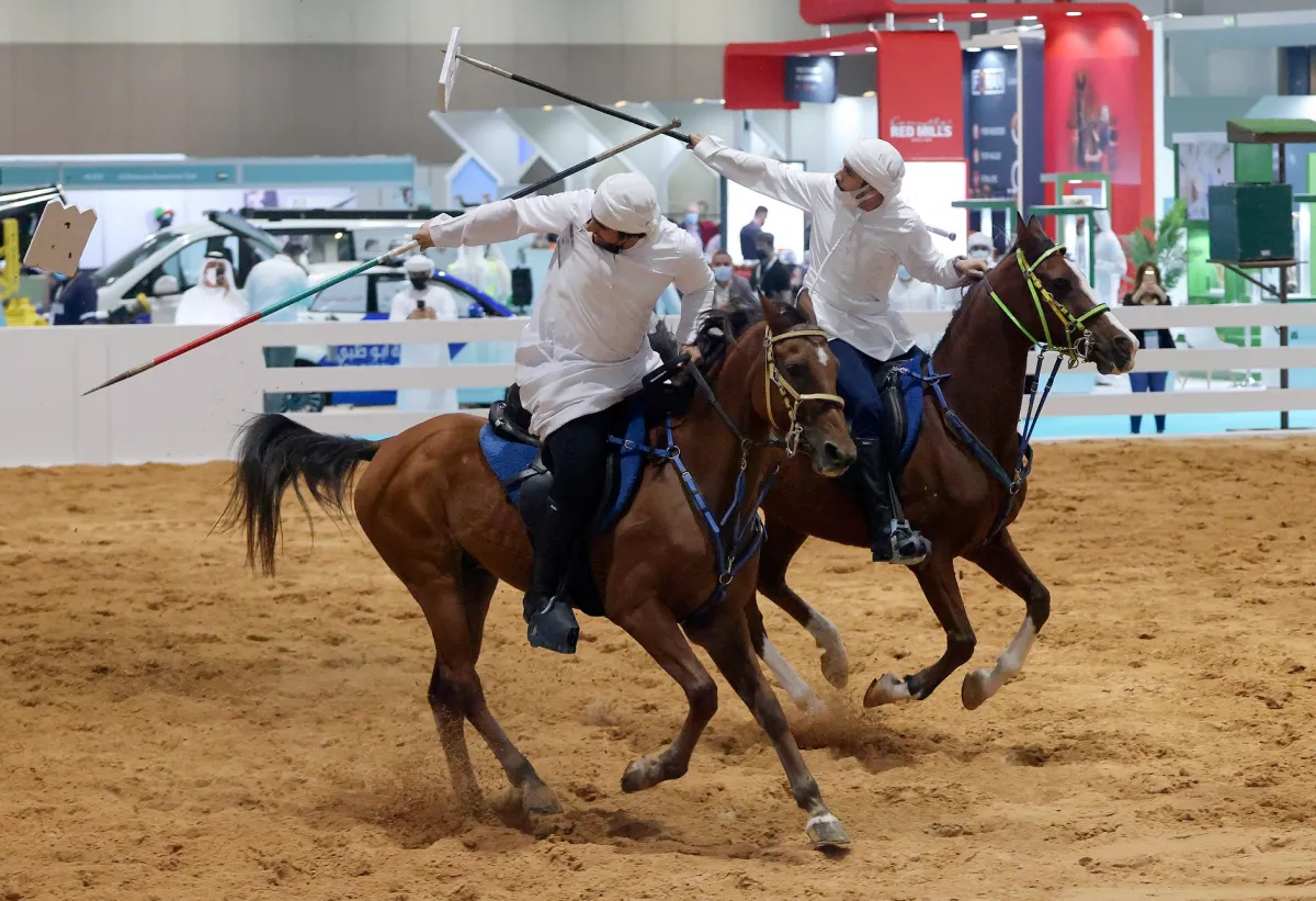انطلاق معرض الصيد والفروسية في أبوظبي اليوم. الصورة من wam