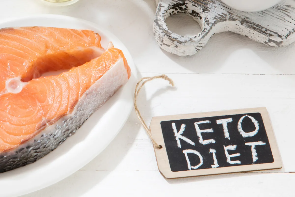 أعراض الخروج من الكيتو