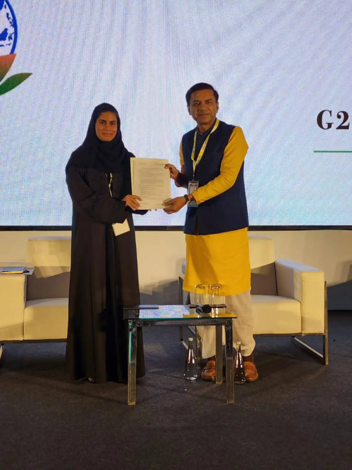 دكتورة هدى الفردوس توقع مذكرة تفاهم مع الوفد الهندي شاشانك ماني- العلاقات العامة 