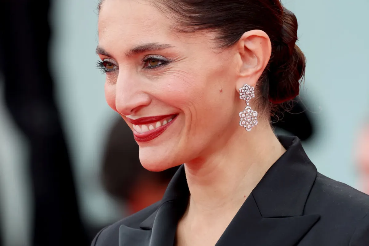 مهرجان فينيسيا السينمائي ال80، الممثلة الإيطالية Caterina Murino   (مصدر الصورة: Vittorio Zunino Celotto Fotógrafo de plantilla Getty Images)
