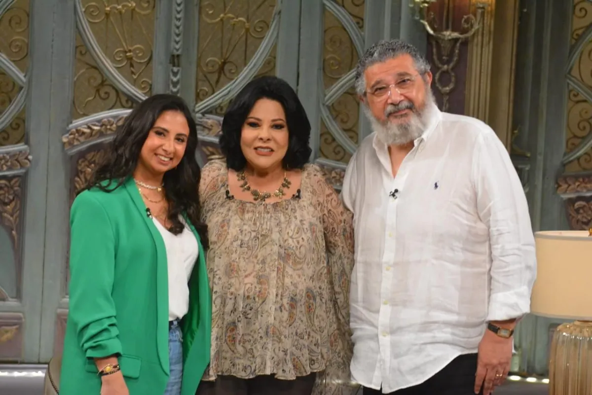 إسعاد يونس مع ماجد الكدواني وابنته ساندرا - الصورة من صفحة إسعاد يونس على الفيس بوك