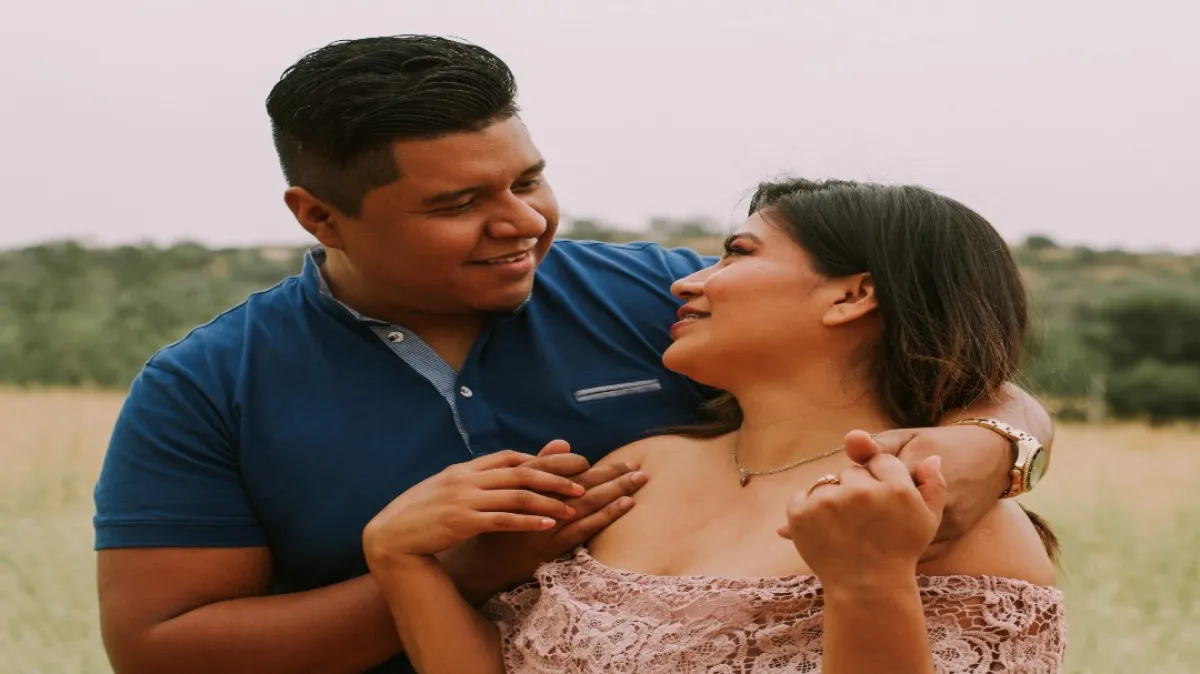 الخطوبة لفترة طويلة وتعجيل الزواج وآثار كل منهما على العلاقة