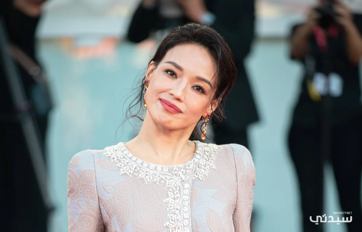 العارضة والممثلة التايوانية شو كي Shu Qi من مهرجان فينيسيا السينمائي- تصوير يوسف بوهوش