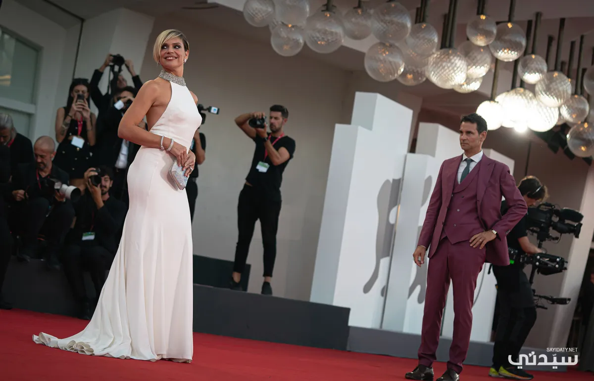 ميكايلا رامازوتي Micaela Ramazzotti من مهرجان فينيسيا السينمائي- تصوير يوسف بوهوش