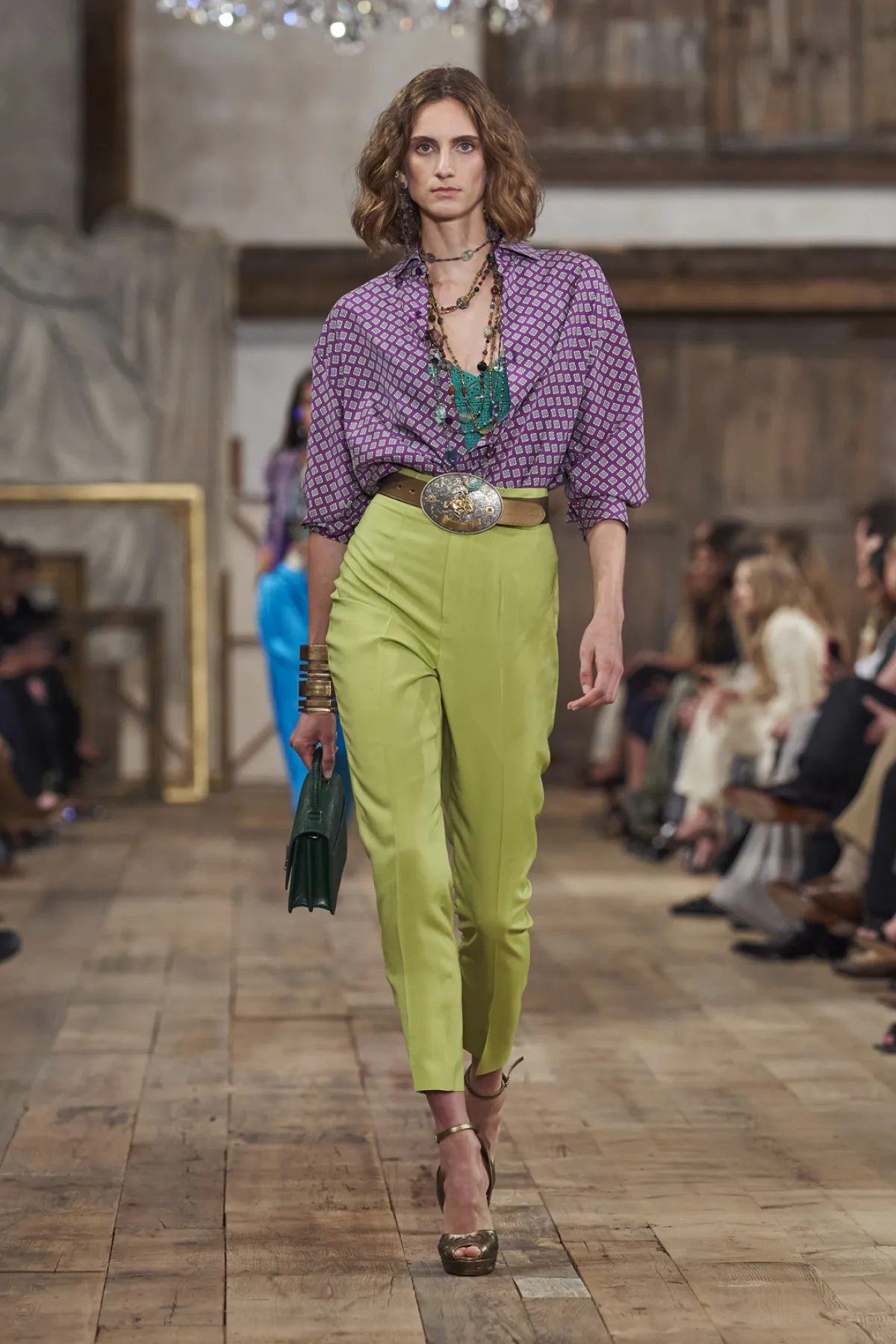 صيحات موضة طغت على عروض أسبوع نيويورك 2024