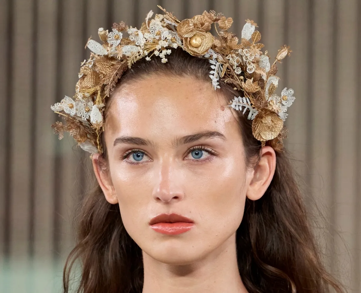 تاج من ماركة Ulla Johnson - الصورة من Launchmetrics/Spotlight ©