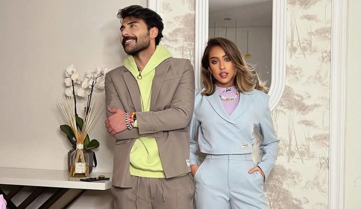 فرح الهادي وزوجها عقيل الرئيس - صورة من حساب فرح الهادي على انستغرام