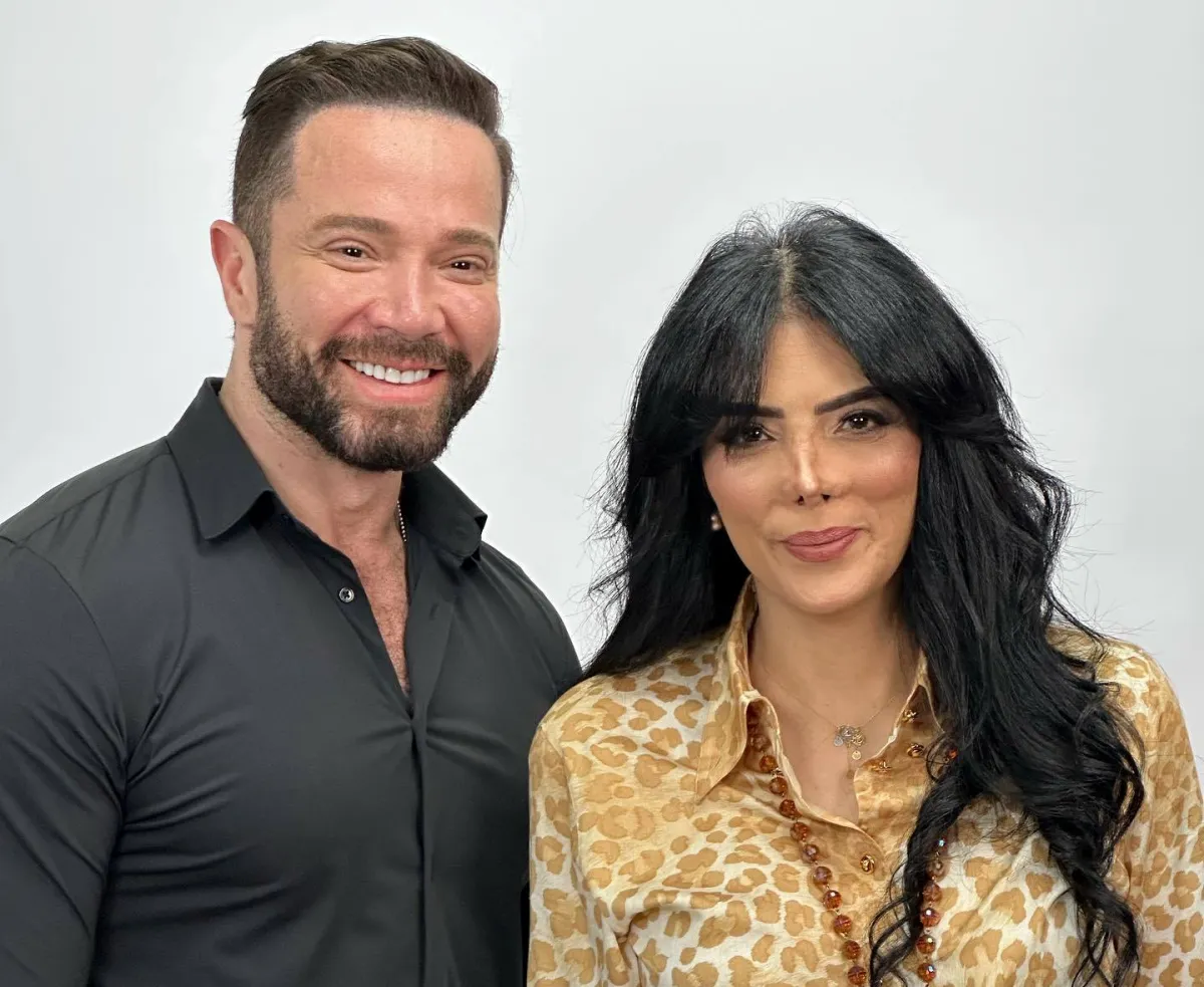 حورية فرغلي ومحاورها تامر شلتوت -الصورة من صفحته الرسمية على الفيس بوك