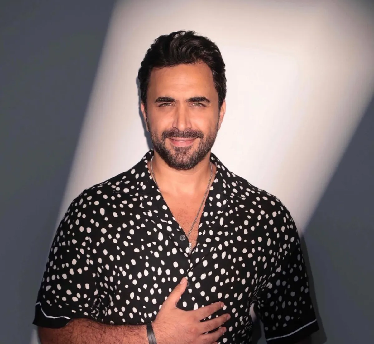 نادر الاتات- الصورة من حسابه على انستغرام